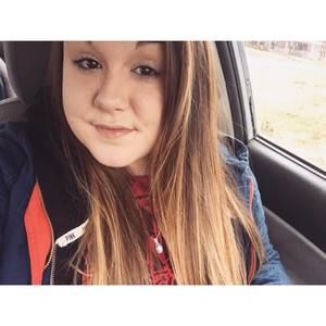 Meet your Posher, Caroline